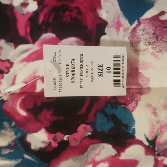 NWT White House Black Market Floral Pencil Skirt Size 10 - Picture 3 of 5